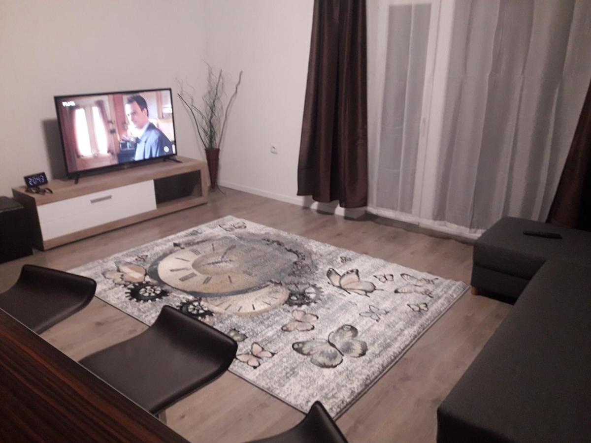 Mira Apartman Debrecen Exterior foto